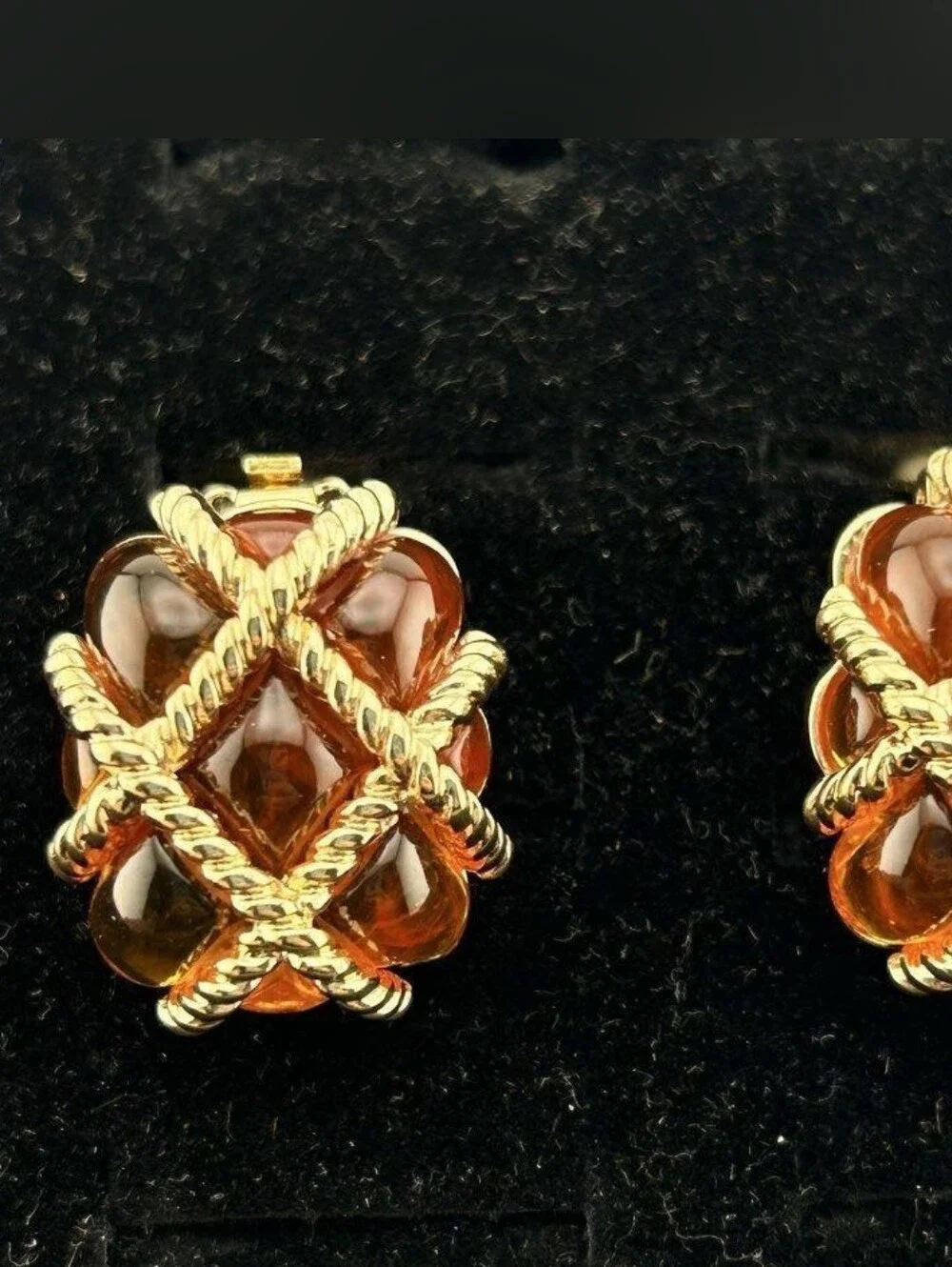 Kenneth Jay Lane Gold Rope "Caged" Glass Amber Clip Earrings - Picture 2 of 7